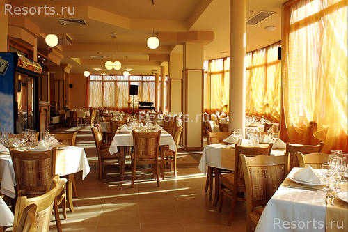 Dikas Hotel 18